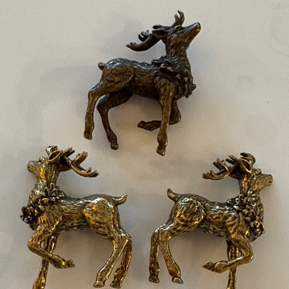 Vintage MCM Elegant Gold Brass Reindeer Wall Decor Set -3 Hollywood Regency - Picture 5 of 8